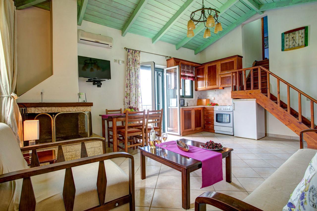 Gatsoulis Villas Apolpaina エクステリア 写真