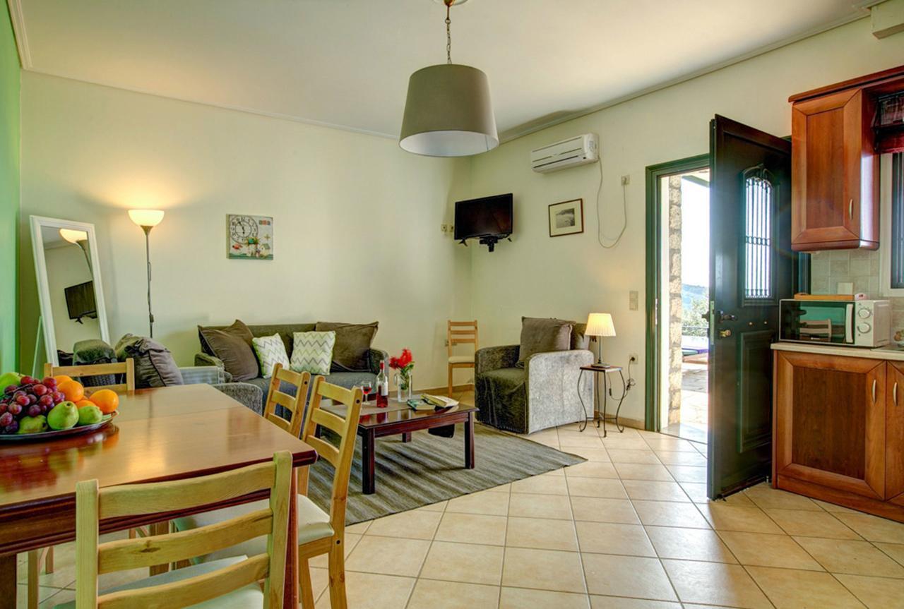 Gatsoulis Villas Apolpaina エクステリア 写真